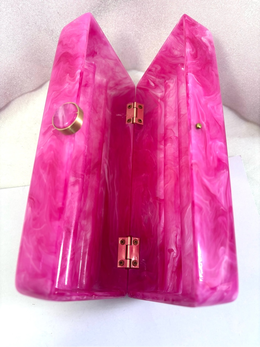 Cult Gaia Enid Box Clutch. Dragonfruit. - Picture 13 of 13